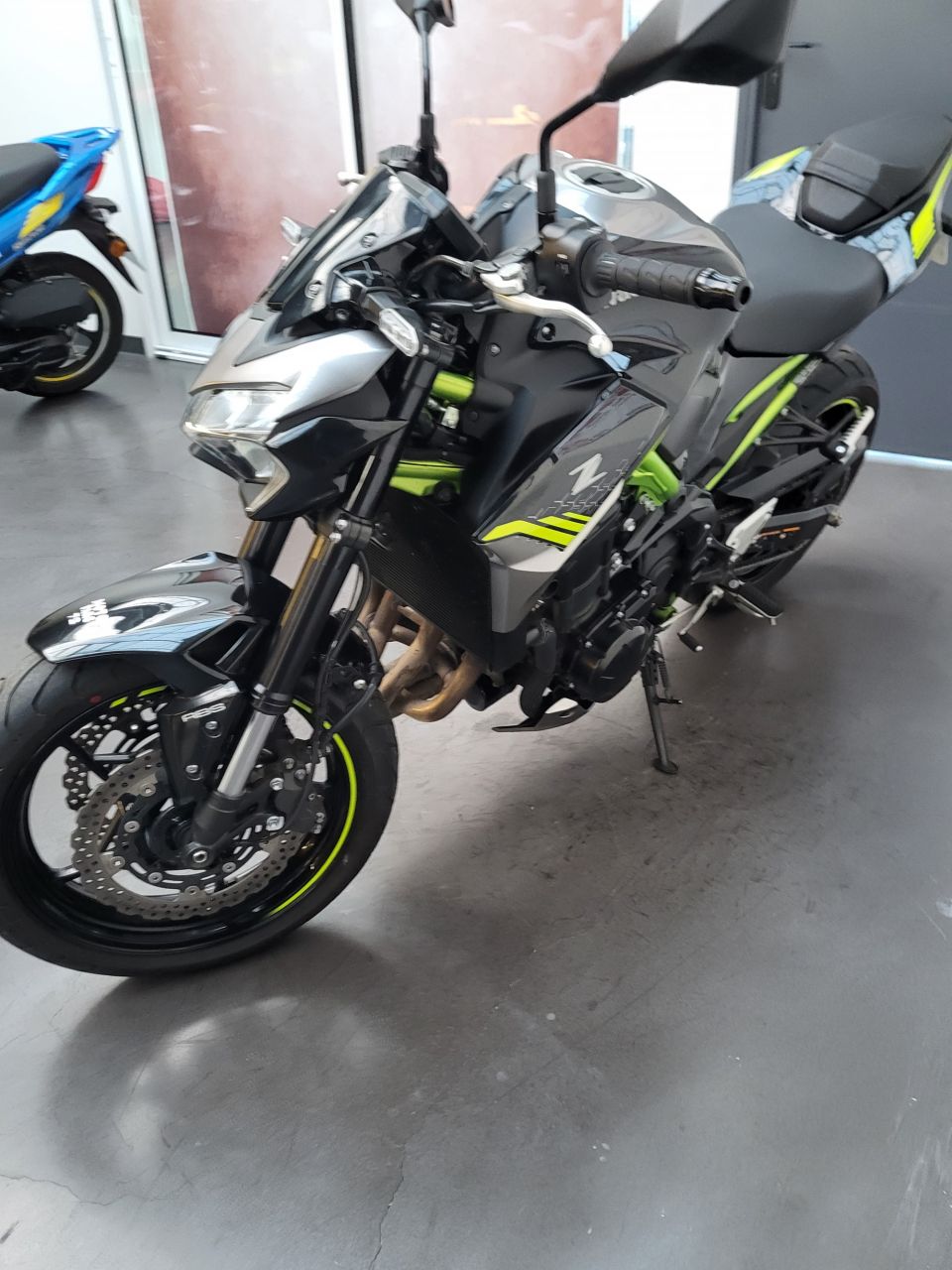 KAWASAKI Z 900 4