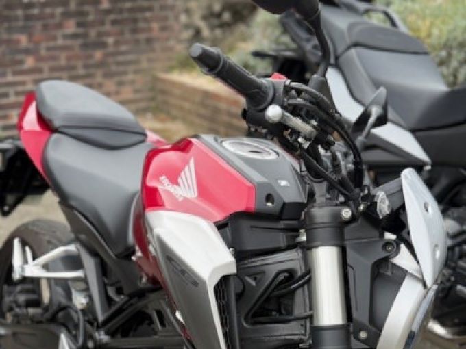 HONDA CB125R CB 125 R 4