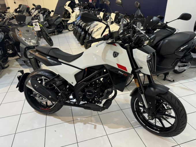 PEUGEOT PM-01 125 ROADSTER 4