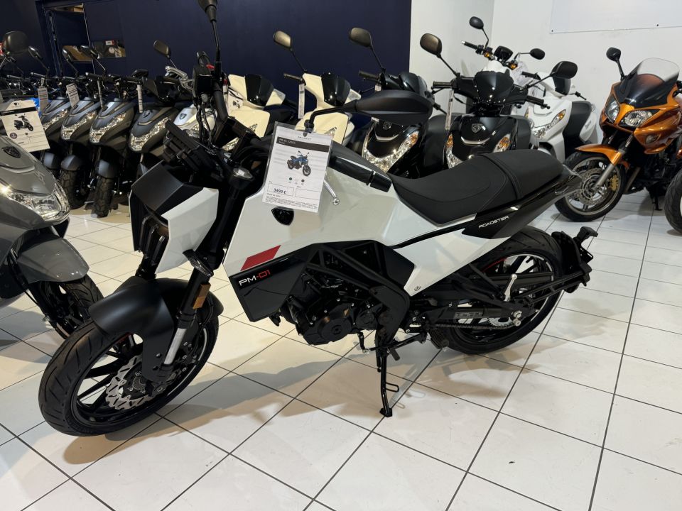 PEUGEOT PM-01 125 ROADSTER 4