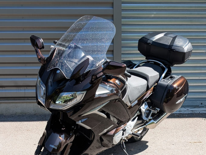YAMAHA FJR 1300 AE 4