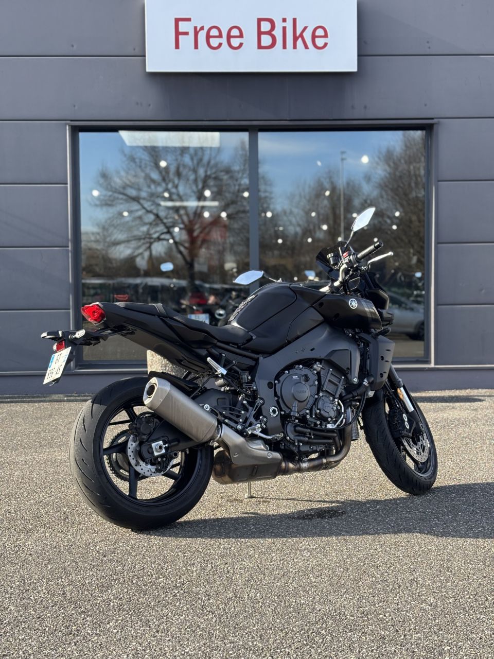YAMAHA MT-10 4