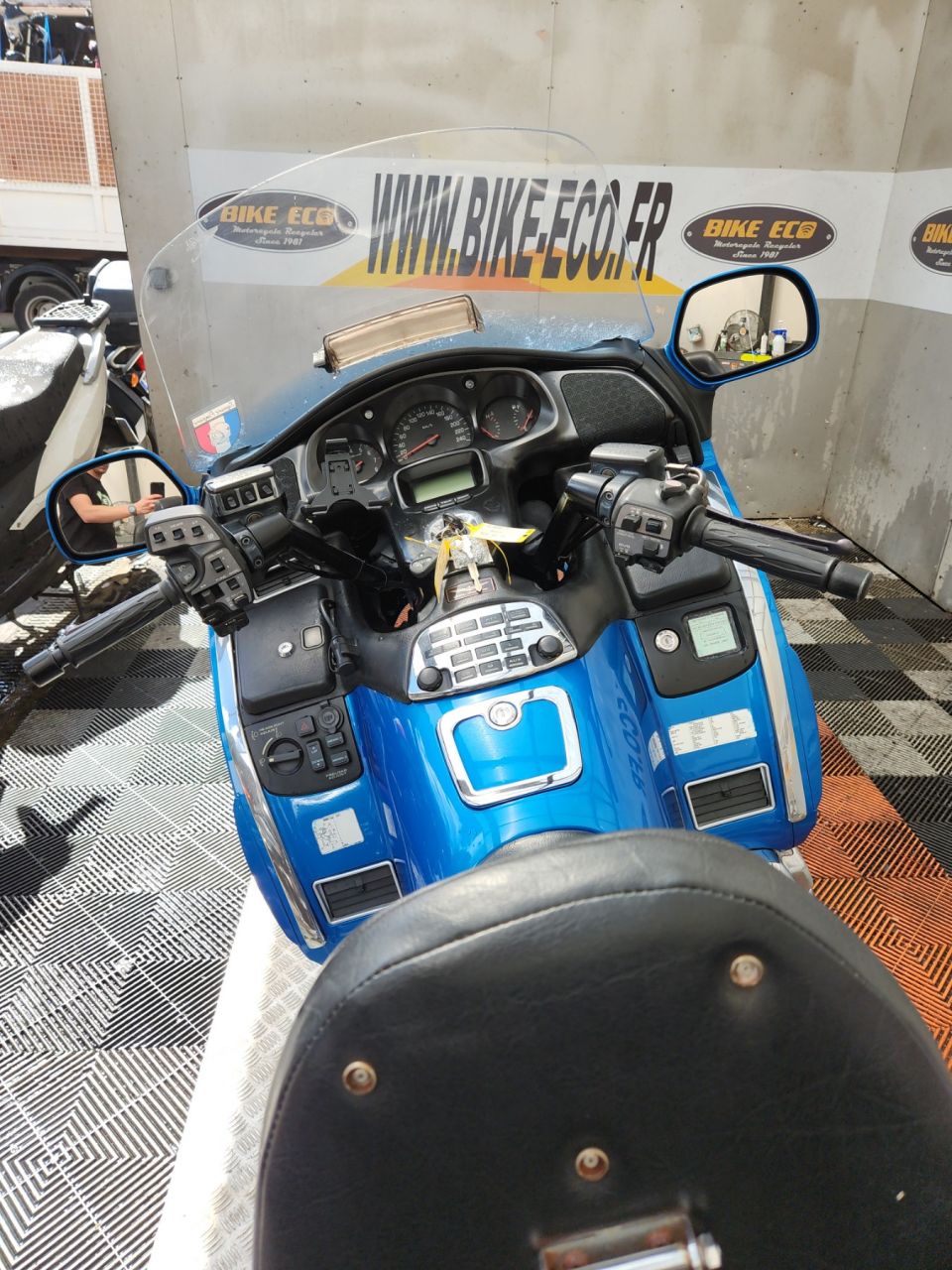 HONDA GL1800 GOLDWING 4