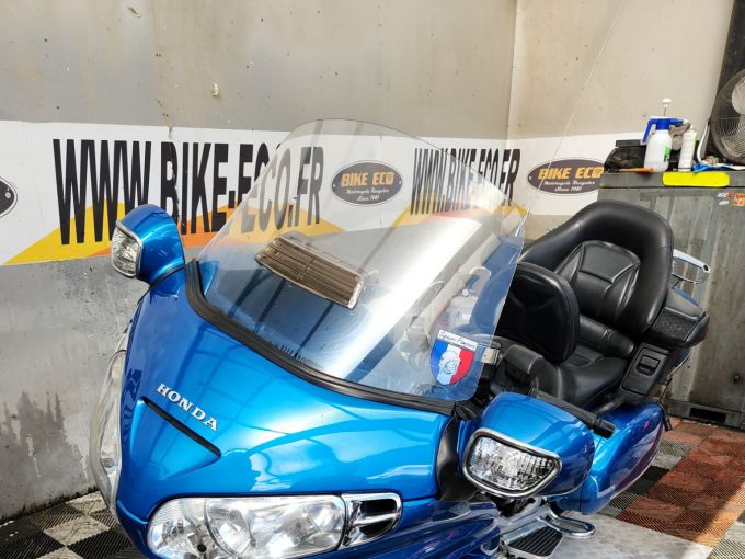 HONDA GL1800 GOLDWING 4