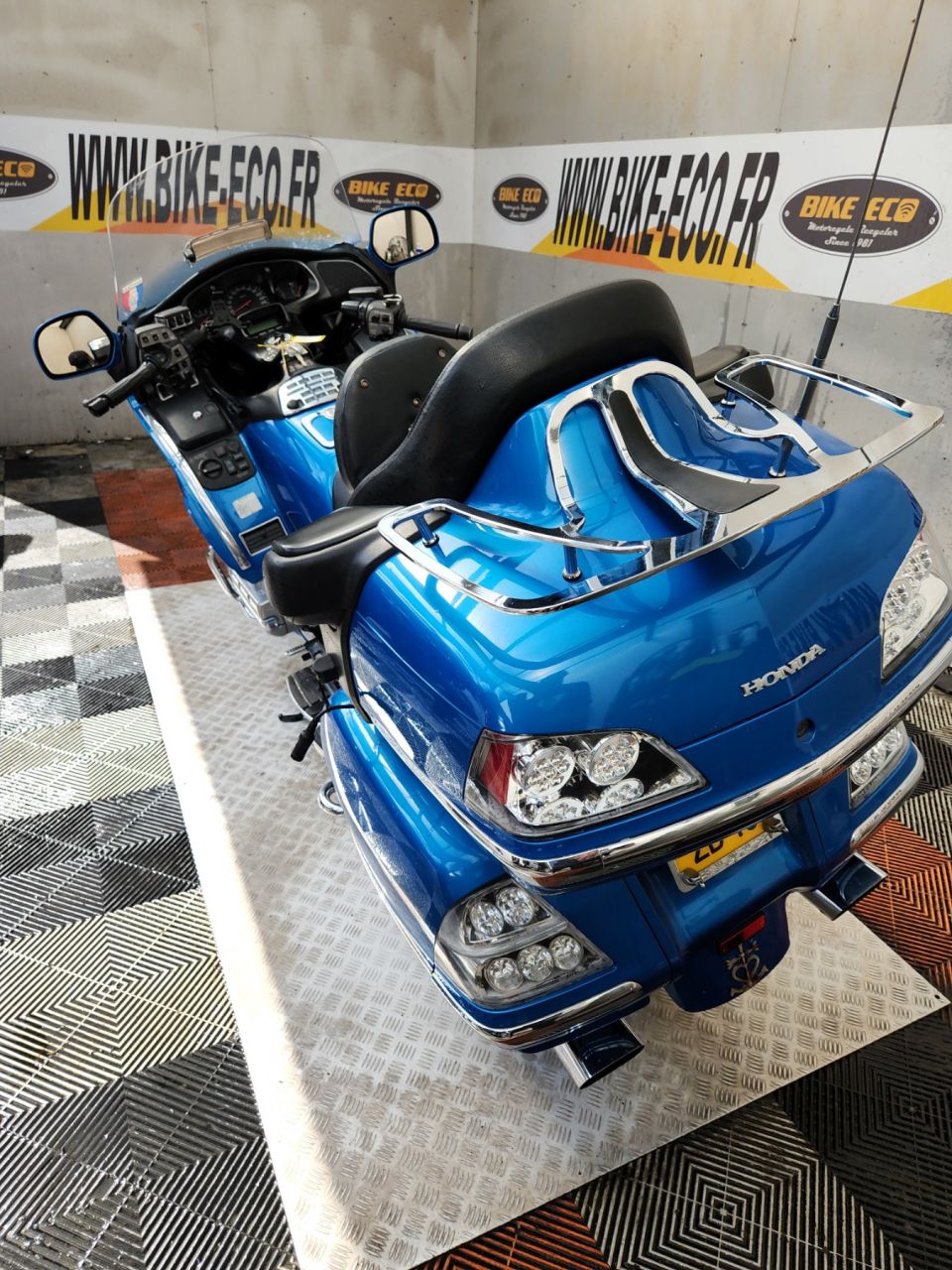 HONDA GL1800 GOLDWING 4