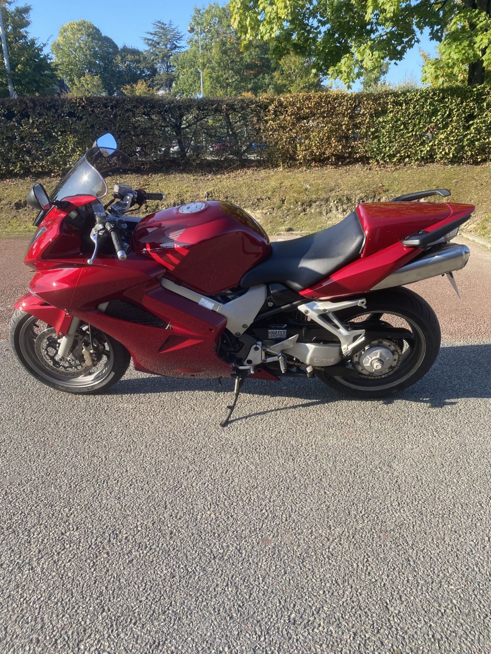 HONDA VFR800A 4