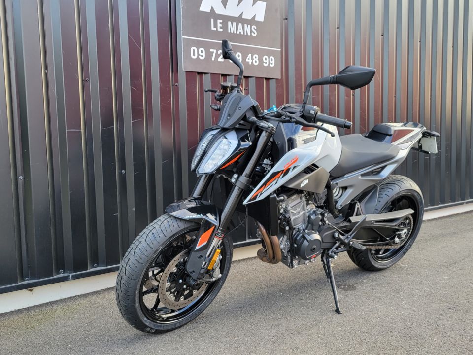 KTM 790 DUKE L 4