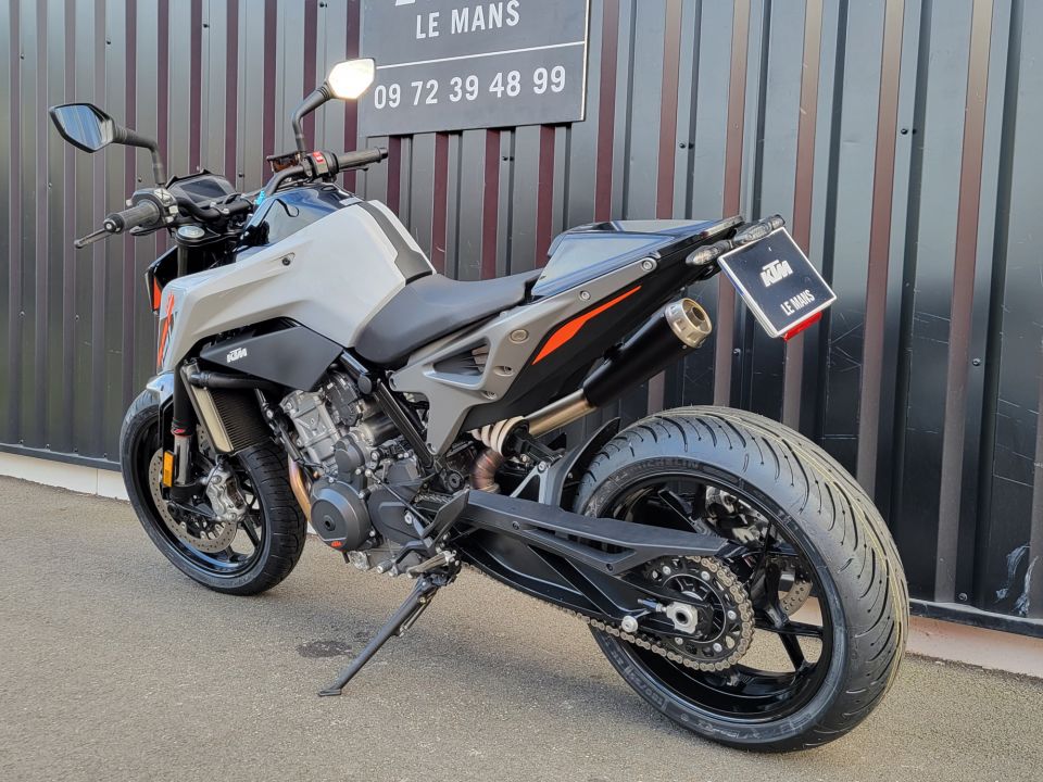 KTM 790 DUKE L 4