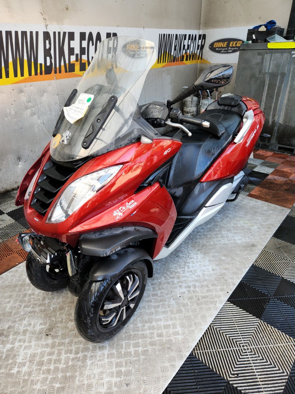 PEUGEOT METROPOLIS 400 4