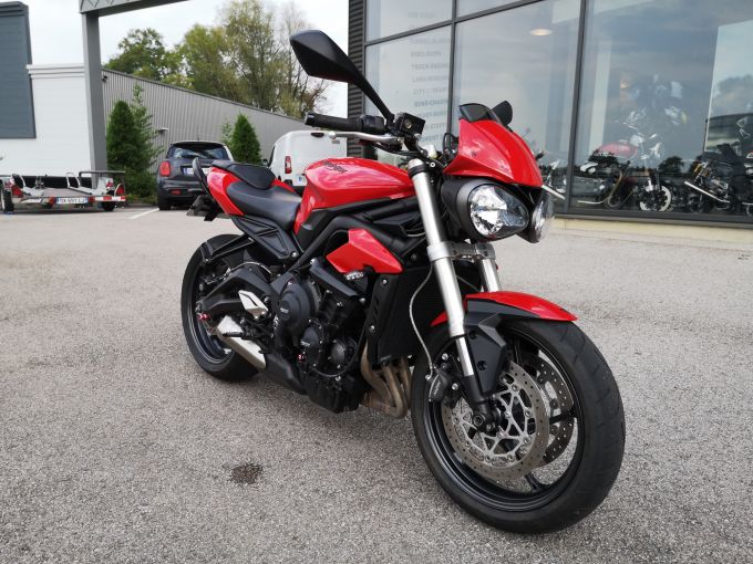 TRIUMPH STREET TRIPLE 660 S A2 4