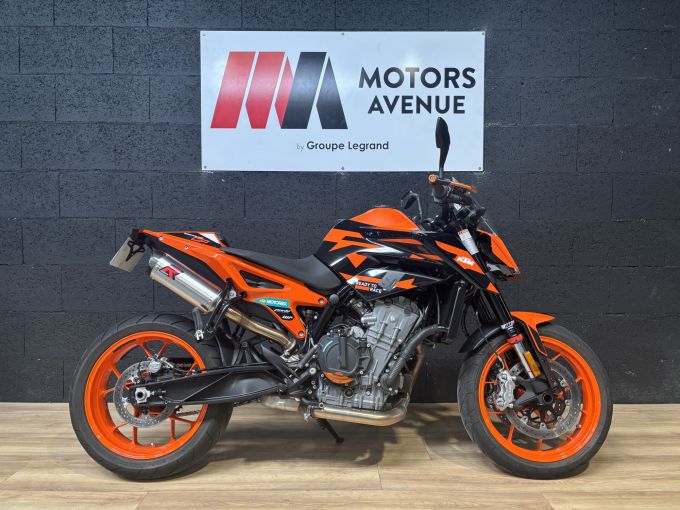 KTM 890 DUKE GP 4