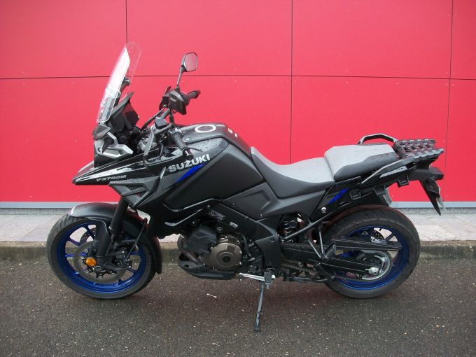 SUZUKI DL V-STROM 1050 4