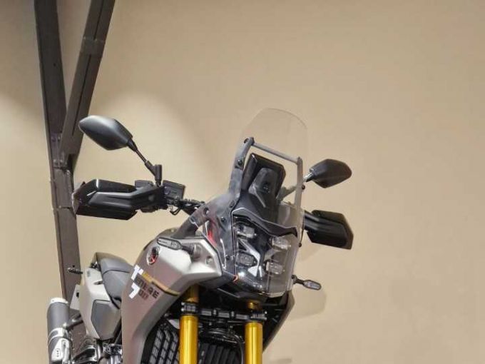 YAMAHA XTZ TENERE 700 4