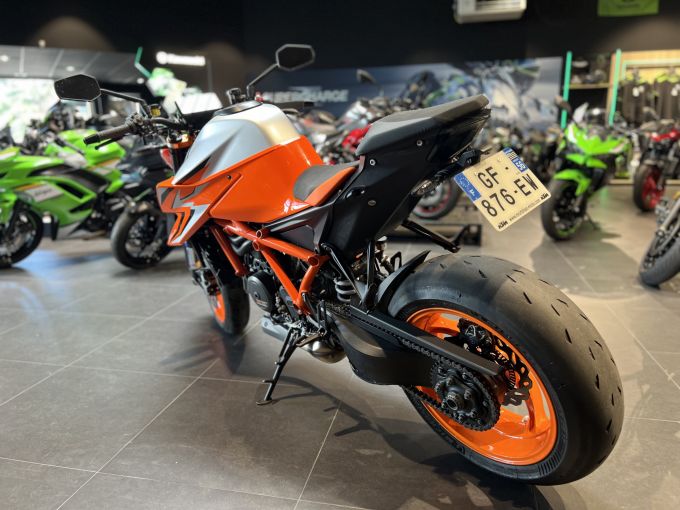 KTM 1290 SUPER DUKE R EVO 4