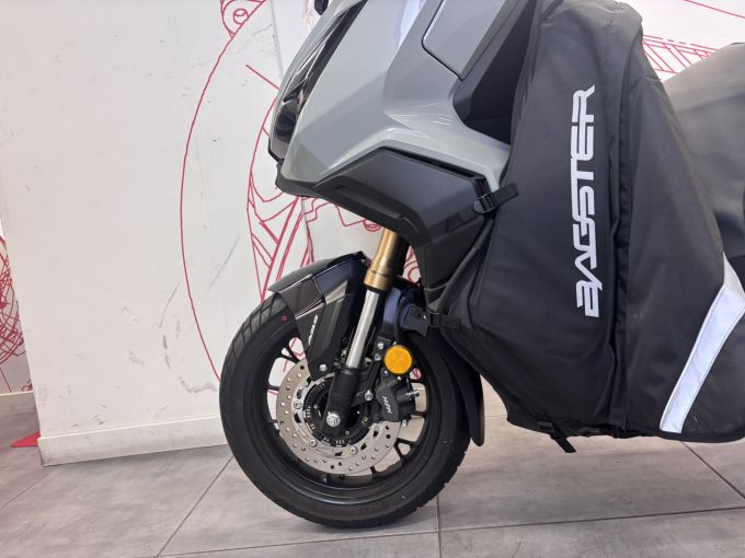 HONDA ADV 350 4
