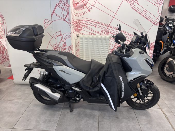 HONDA ADV 350 4
