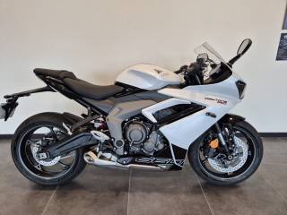TRIUMPH 	DAYTONA 660 - 2025