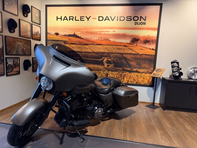 HARLEY-DAVIDSON TOURING STREET GLIDE 1868 SPECIAL 4