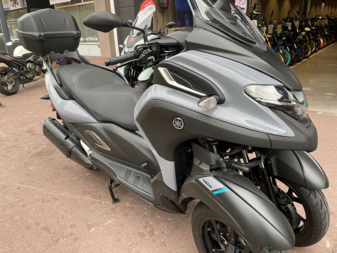 YAMAHA TRICITY 300 4