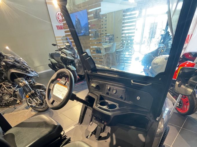 YAMAHA UMX HOMOLOGUE 4