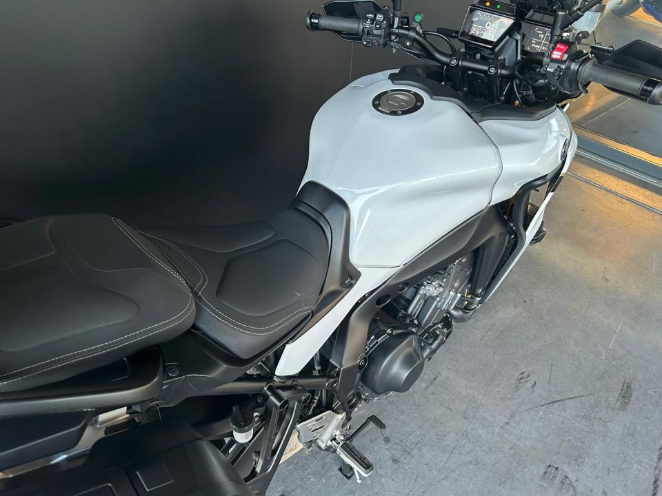 YAMAHA TRACER 9 GT 4