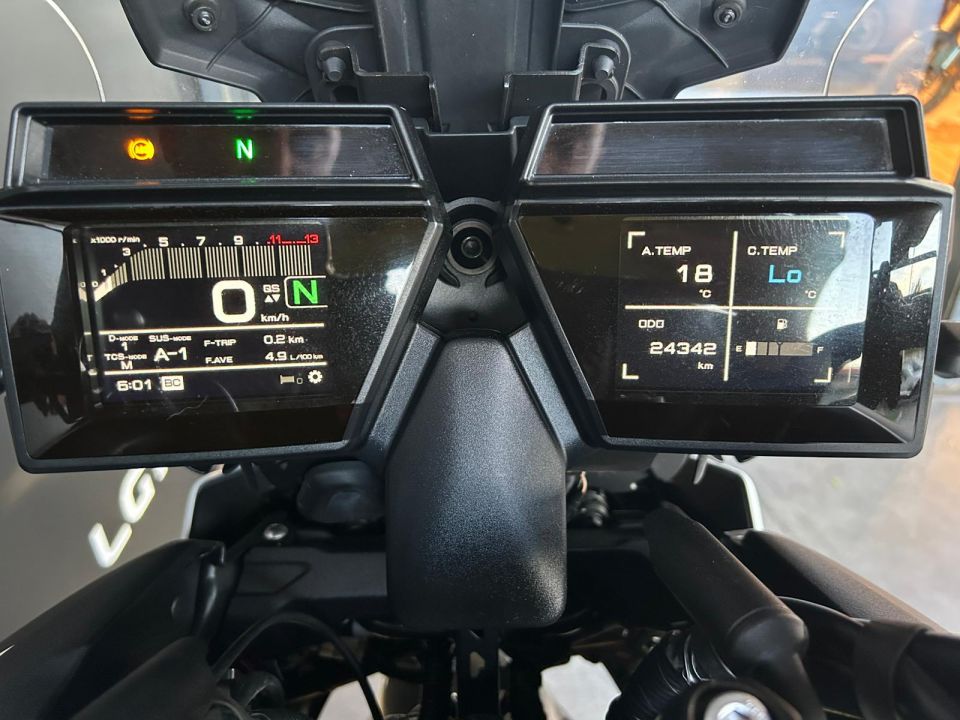 YAMAHA TRACER 9 GT 4