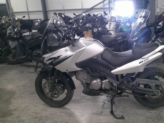 SUZUKI DL V-STROM 650 A2 4