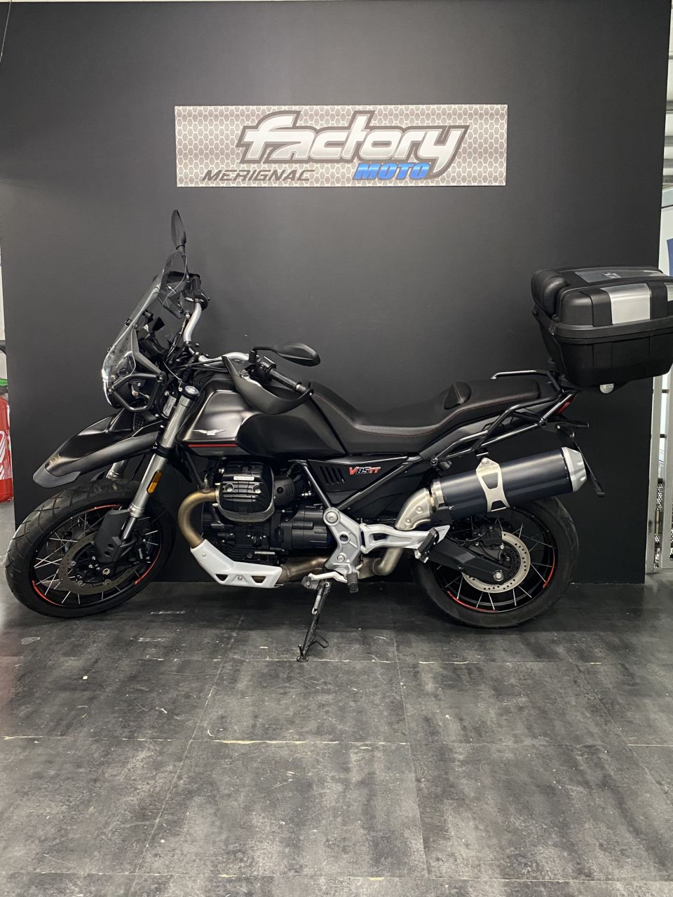 MOTO GUZZI V85 TT 850 4