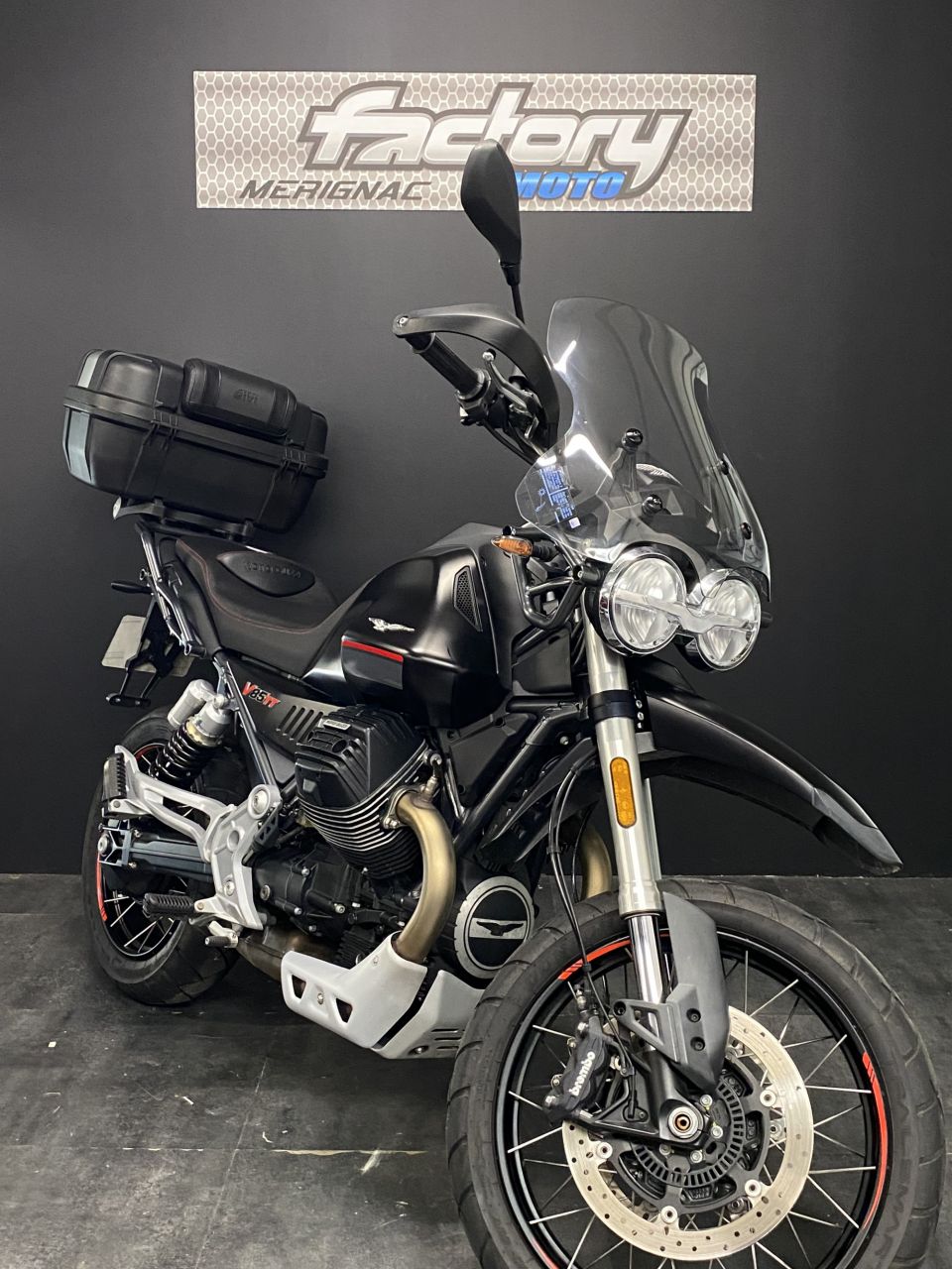 MOTO GUZZI V85 TT 850 4