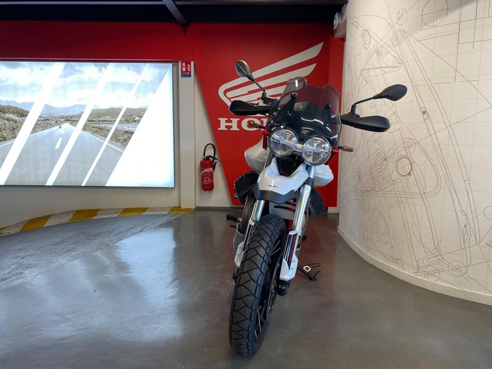 MOTO GUZZI V85 TT 850 4