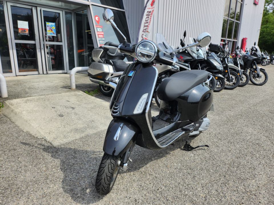 PIAGGIO VESPA PRIMAVERA 125 4