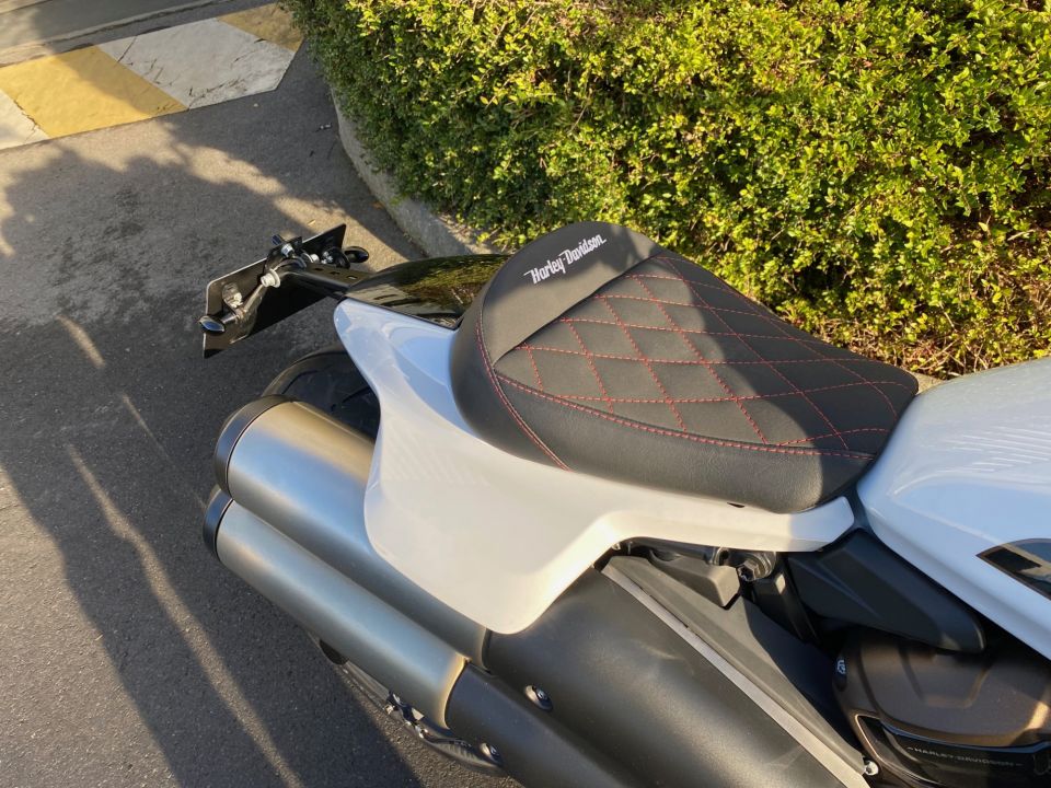 HARLEY-DAVIDSON SPORTSTER 1250 S 4