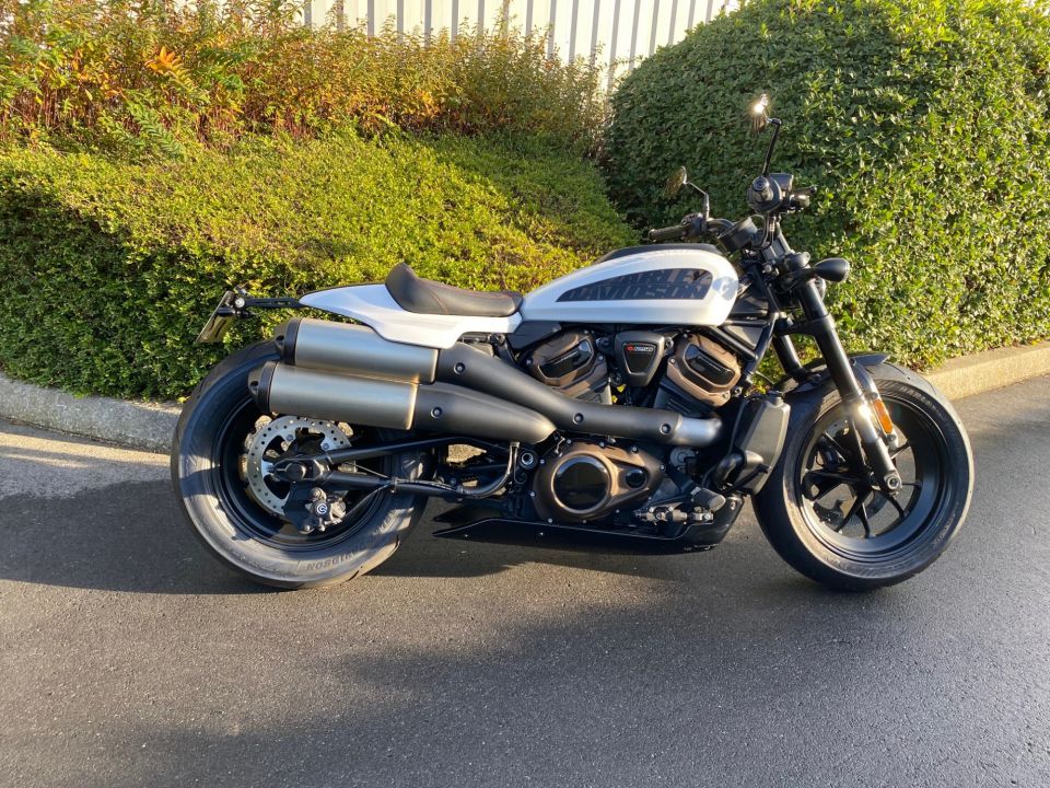 HARLEY-DAVIDSON SPORTSTER 1250 S 4