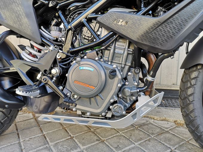 KTM 390 ADVENTURE 4