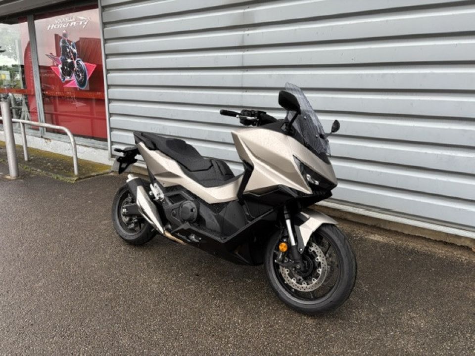 HONDA NSS FORZA 750 4