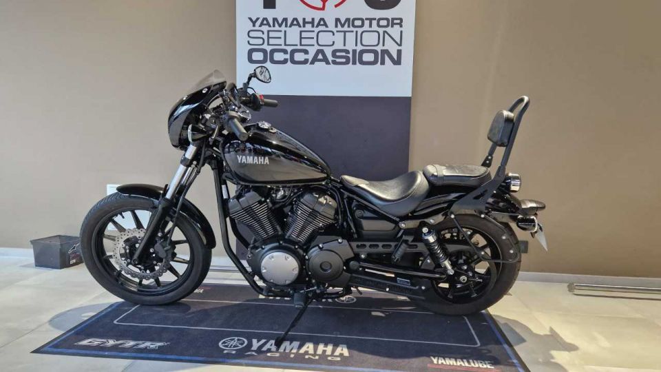 YAMAHA XV 950 BOLT 4