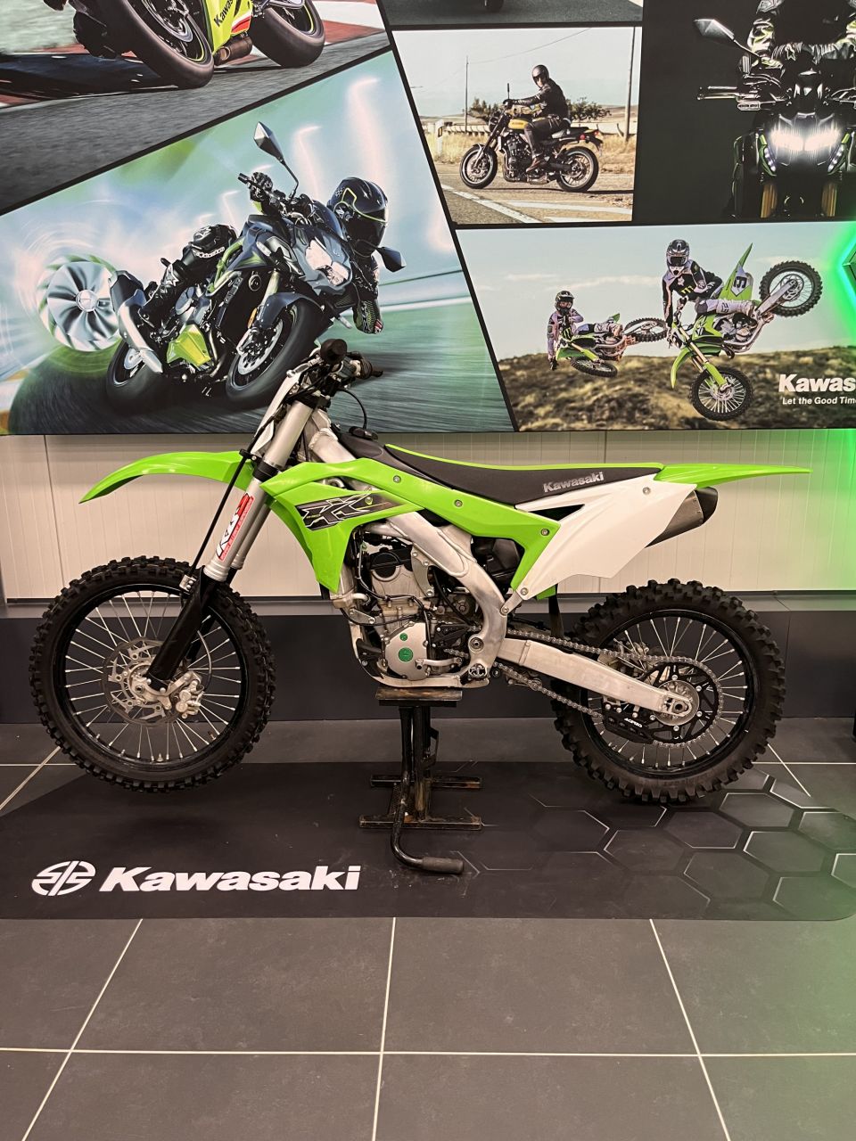 KAWASAKI KX-F 250 4
