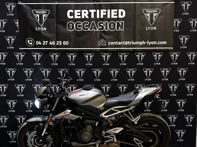 TRIUMPH STREET TRIPLE 765 RS 4