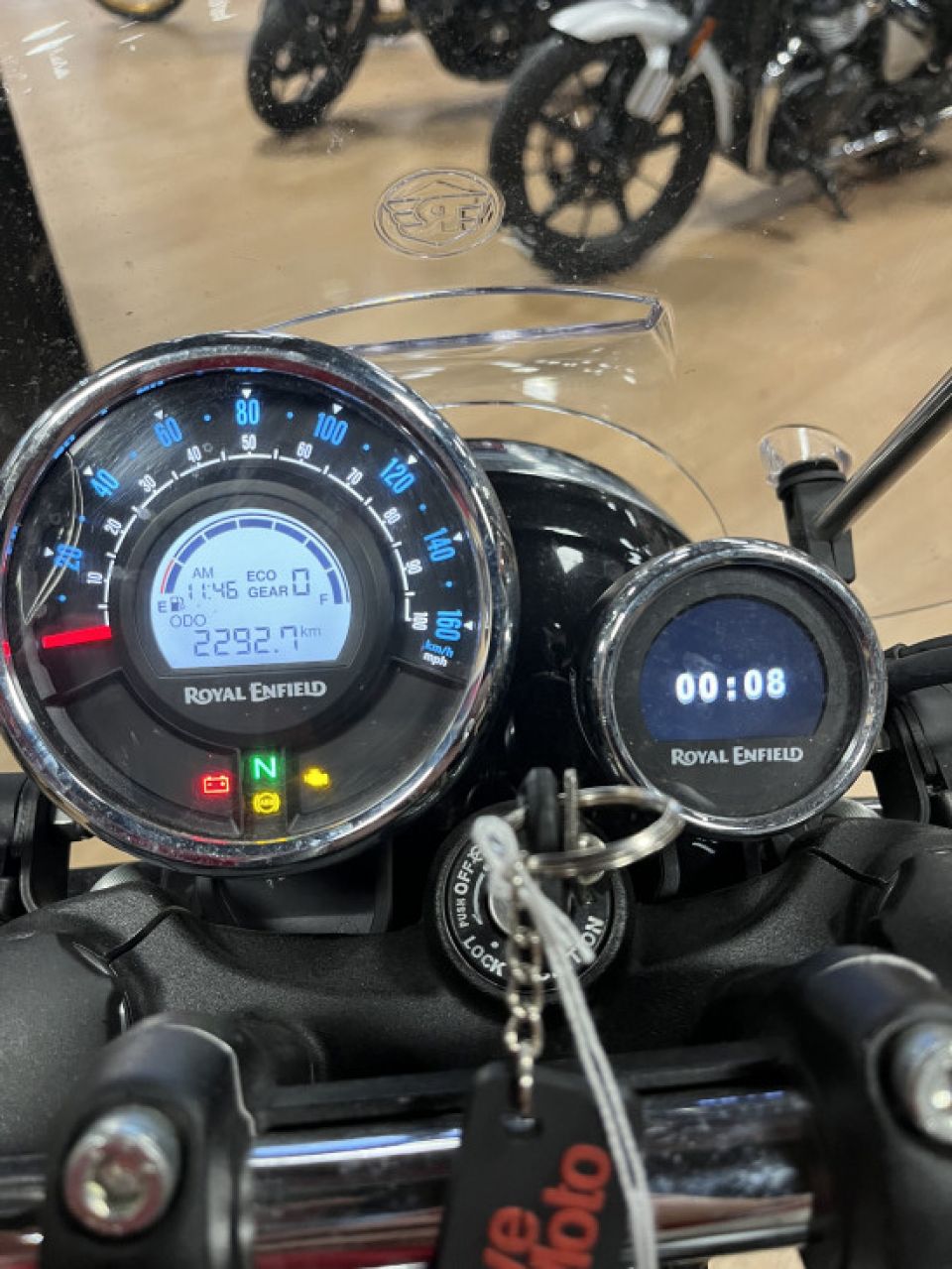 ROYAL ENFIELD METEOR 350 4