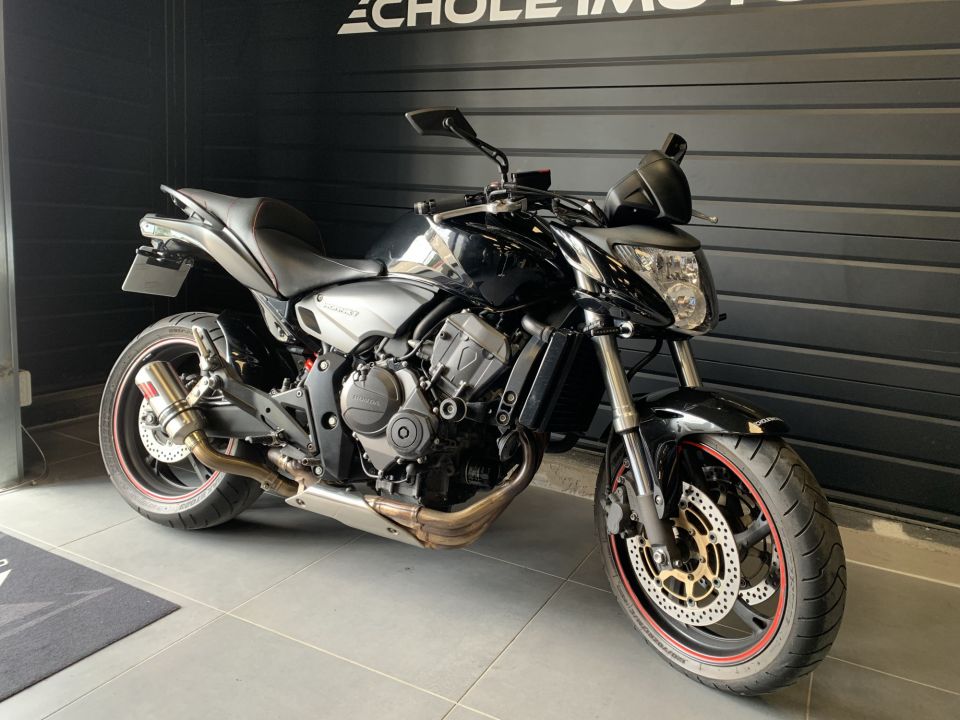 HONDA CB 600 F HORNET 4