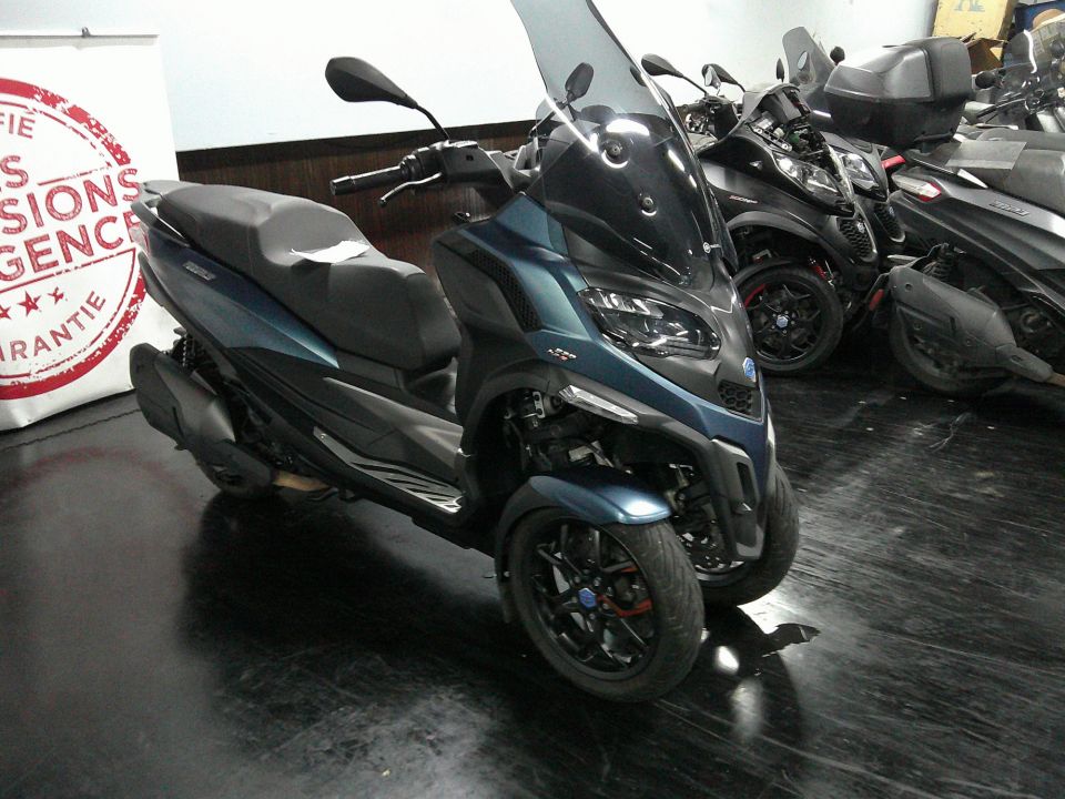 PIAGGIO MP3 530 HPE EXCLUSIVE 4