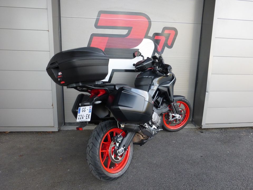 DUCATI MULTISTRADA V2 S TRAVEL 2022 4