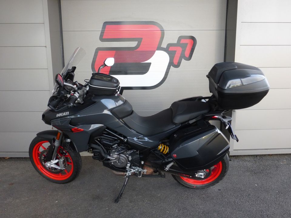DUCATI MULTISTRADA V2 S TRAVEL 2022 4