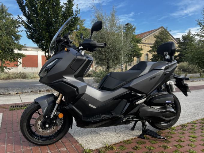 HONDA ADV 350 4
