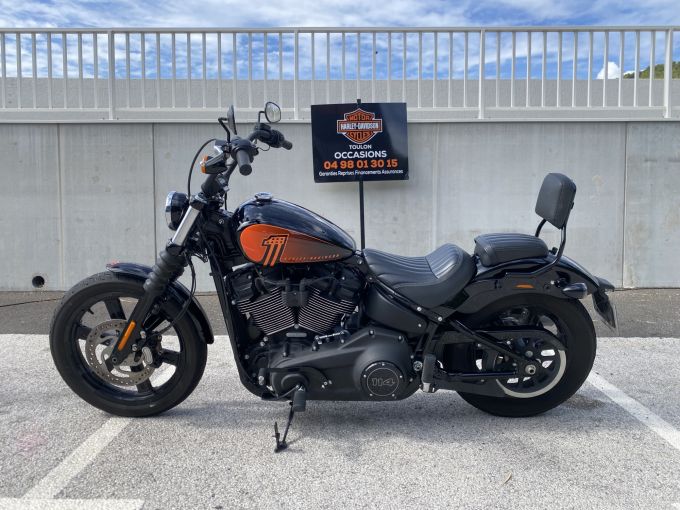 HARLEY-DAVIDSON SOFTAIL STREET BOB 1868 4