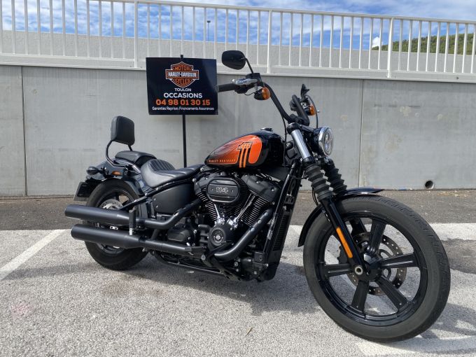 HARLEY-DAVIDSON SOFTAIL STREET BOB 1868 4