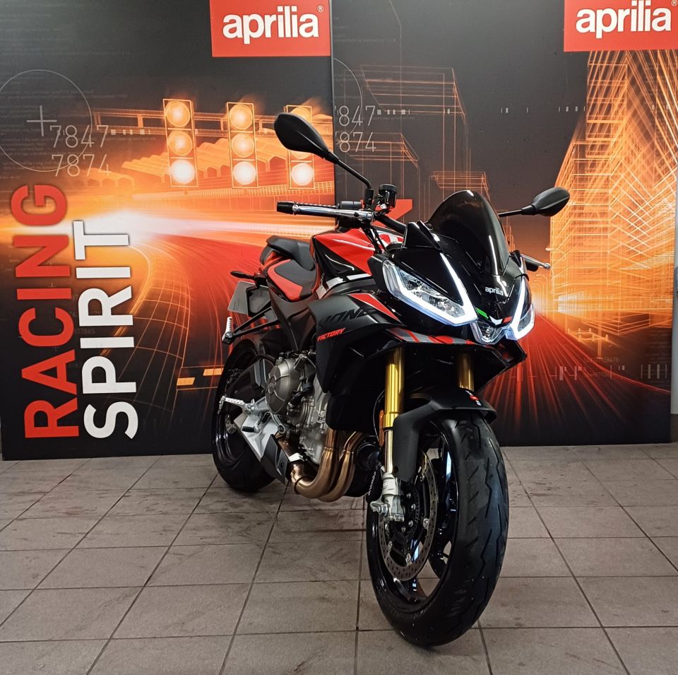 APRILIA TUONO 660 FACTORY 4