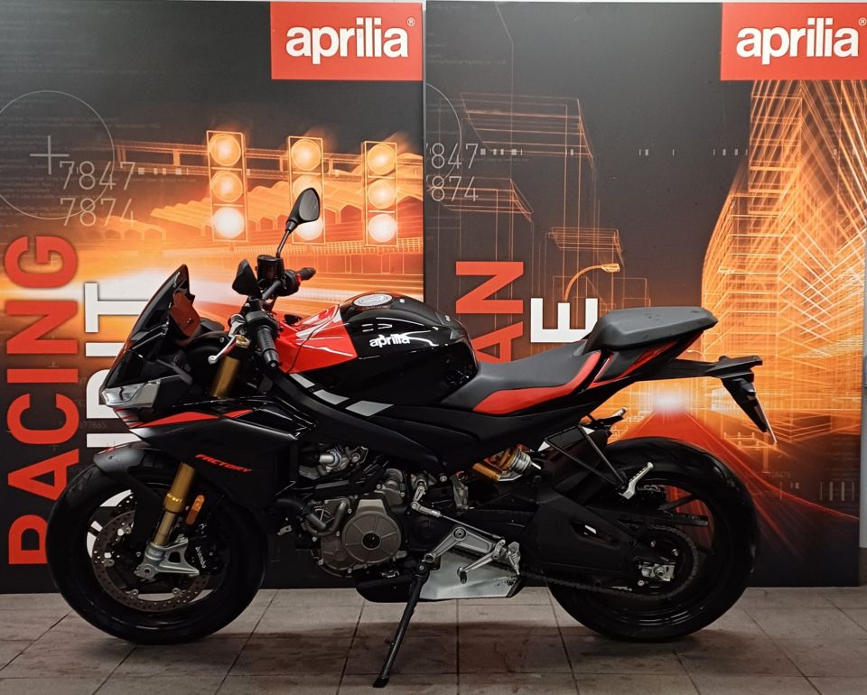 APRILIA TUONO 660 FACTORY 4