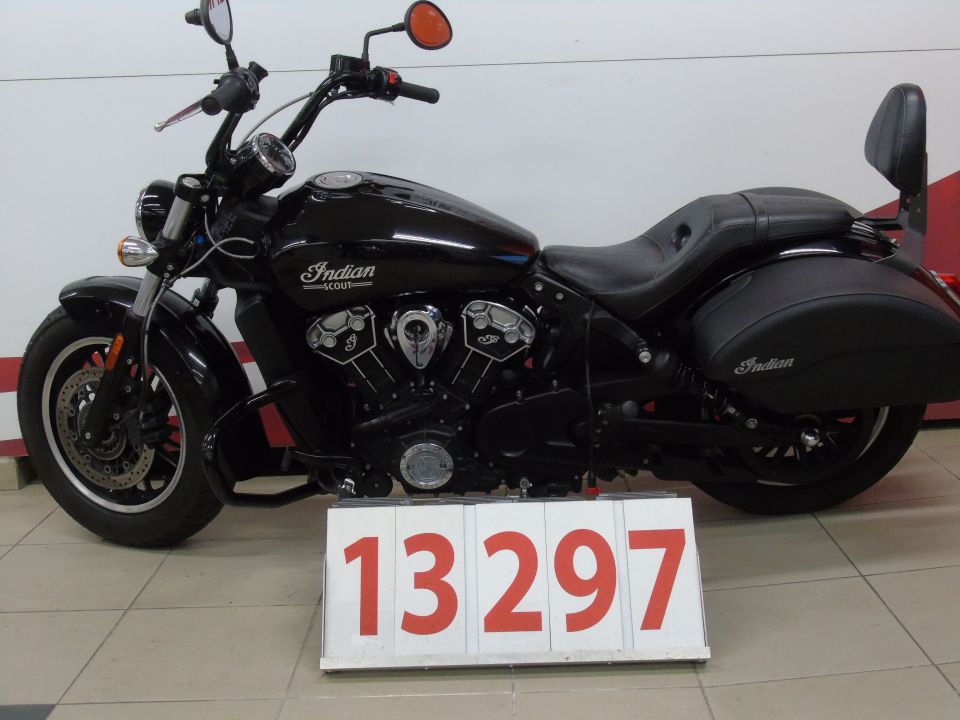 INDIAN SCOUT 1200 THUNDER BLACK BRIDE A2 4