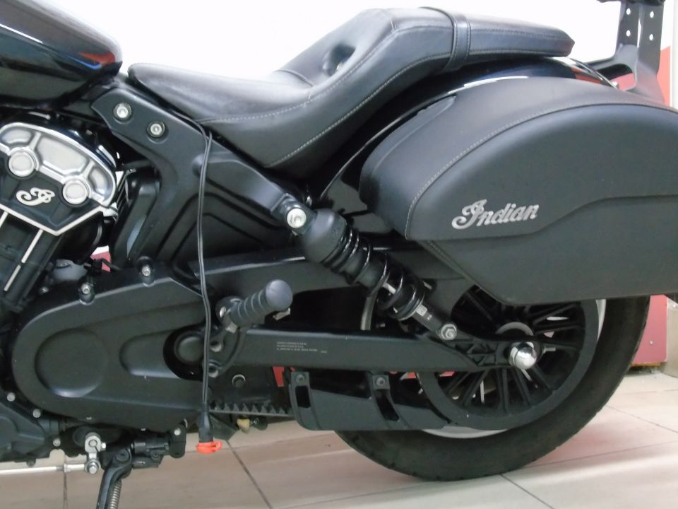 INDIAN SCOUT 1200 THUNDER BLACK BRIDE A2 4